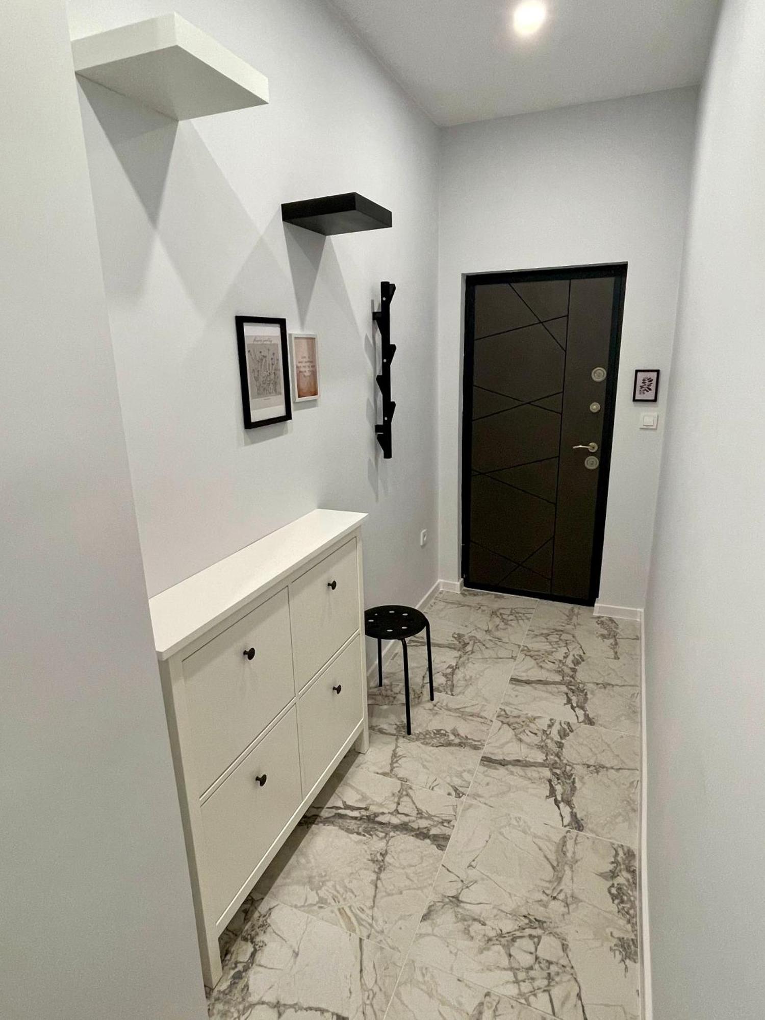 Vanquish Central Apartment Warna Exterior foto